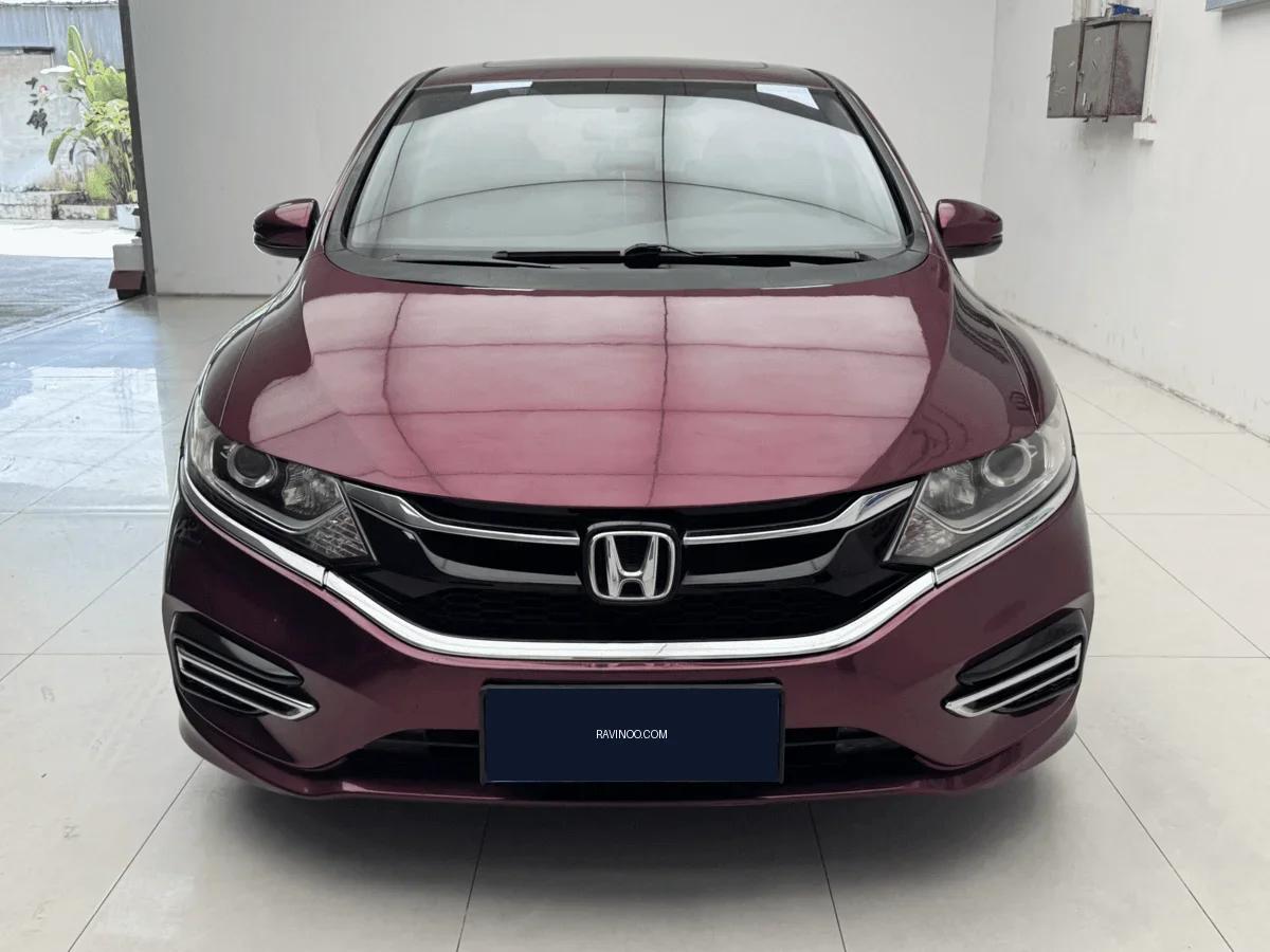2017 Honda Jade — photo 1