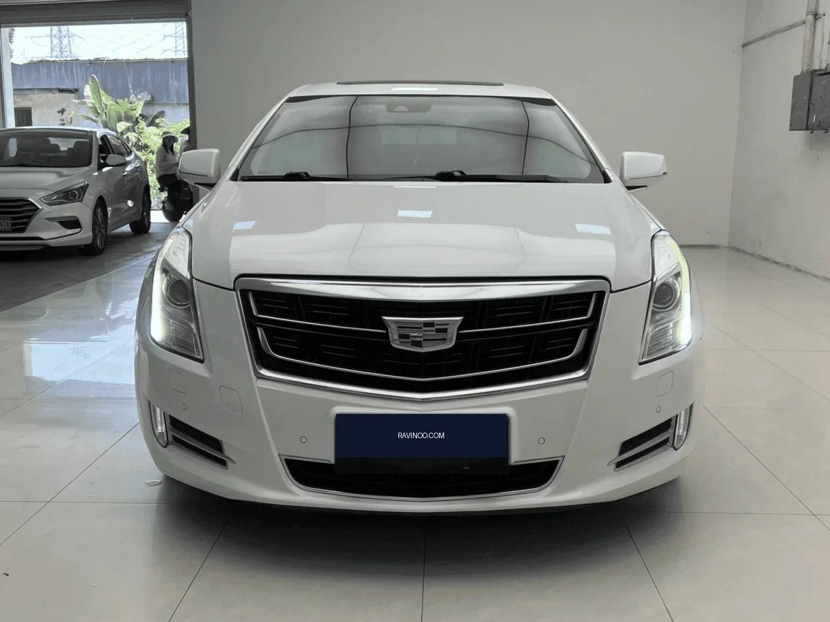 2017 Cadillac XTS — photo 1