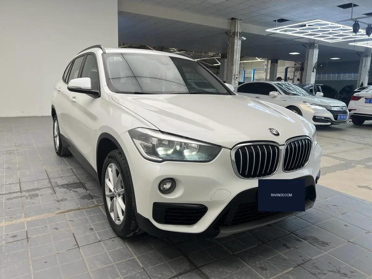 2018 BMW X1 — photo 1