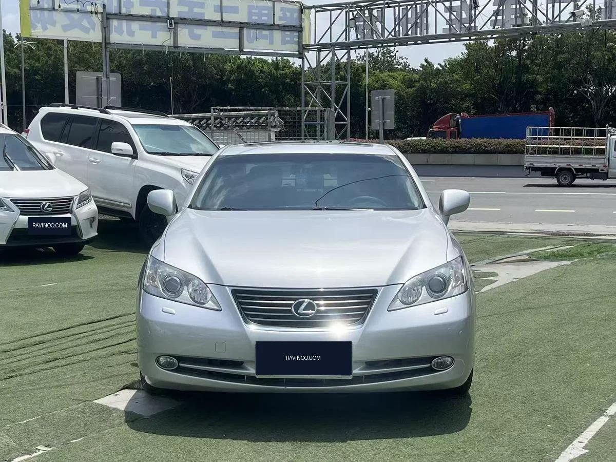 2009 Lexus ES350 — photo 1