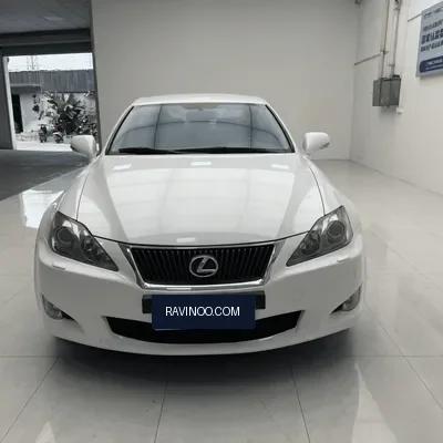 2009 Lexus is300 