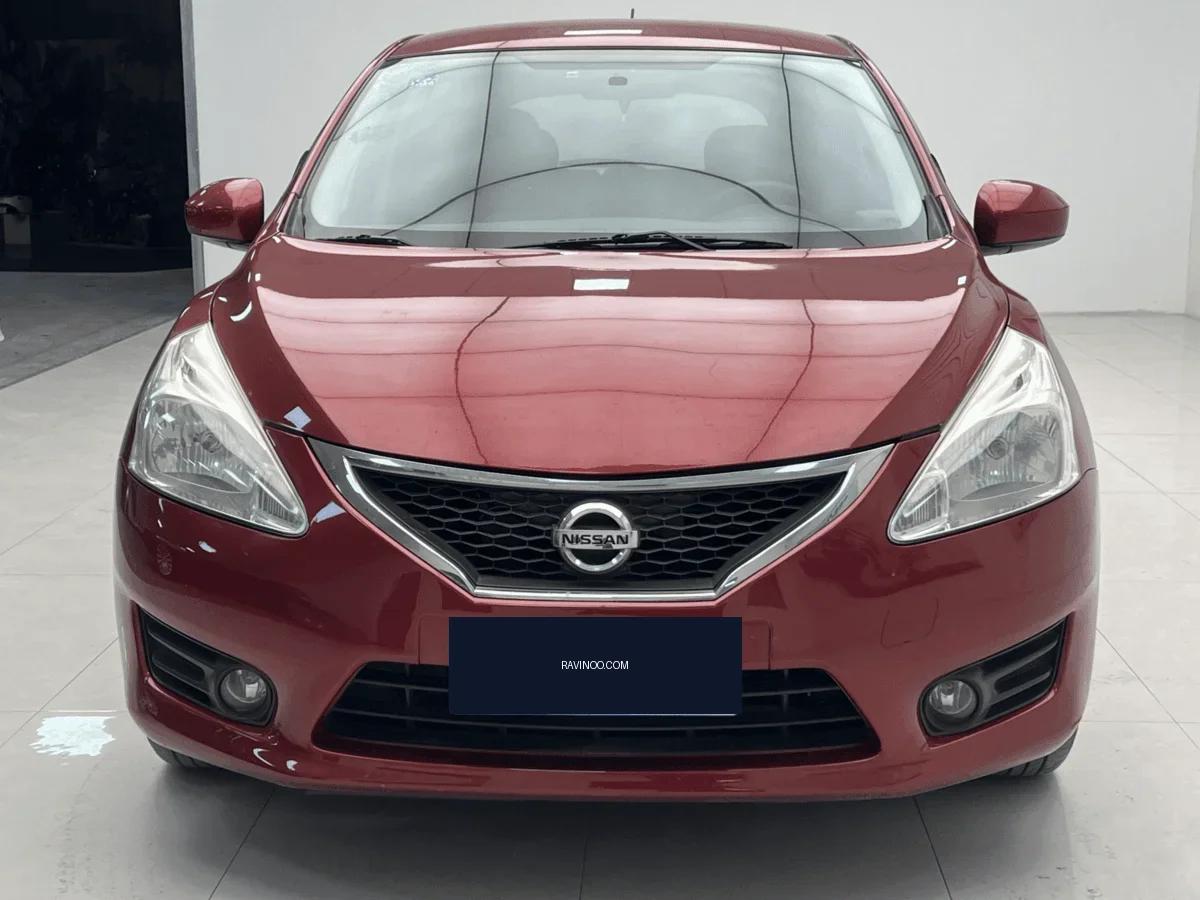 2014 Nissan Tiida — photo 1
