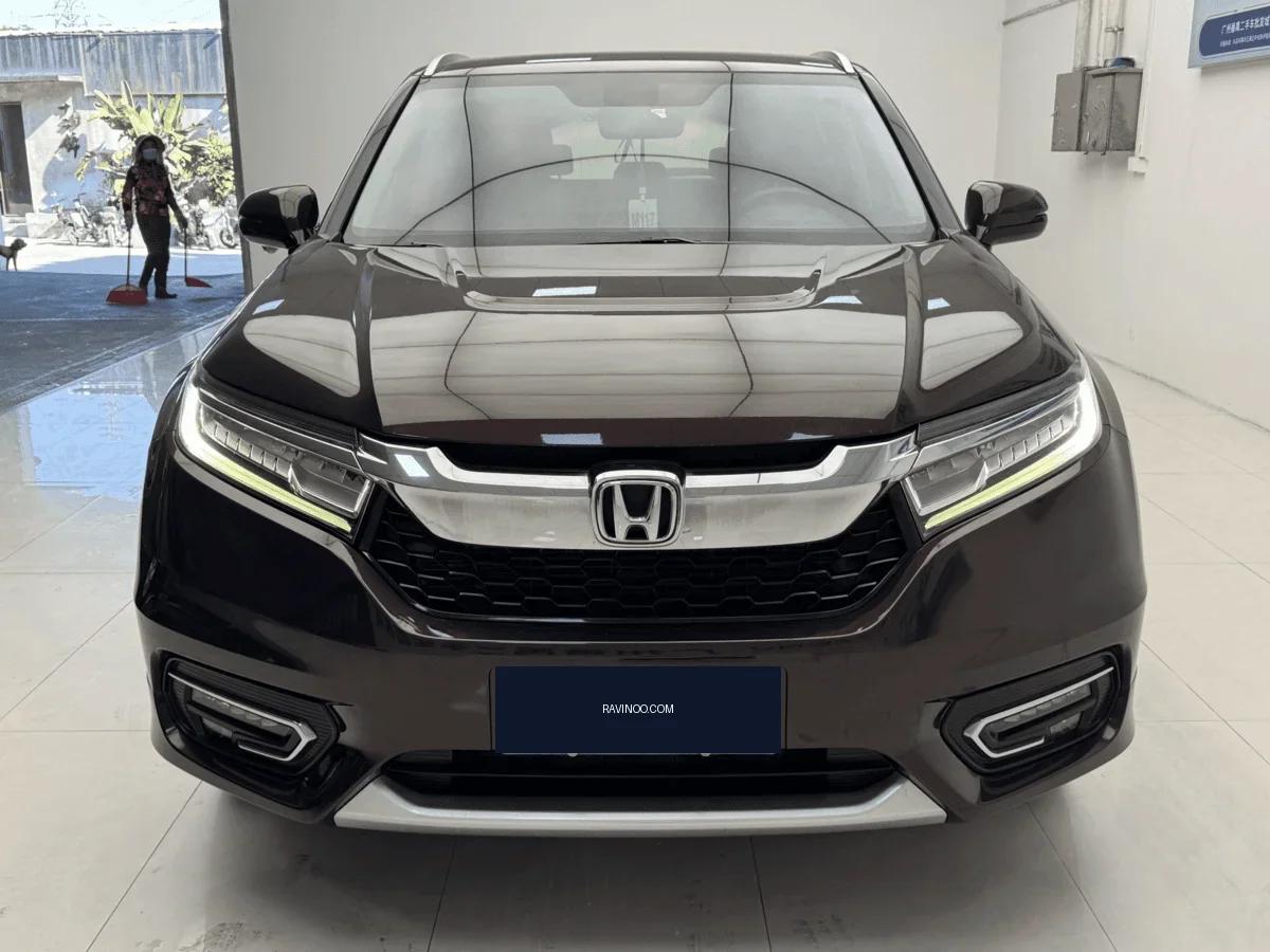 2017 Honda Avancier — photo 1