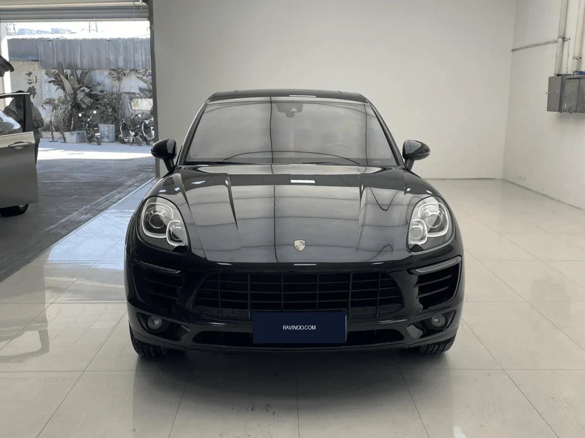 2018 Porsche SMacan — photo 1