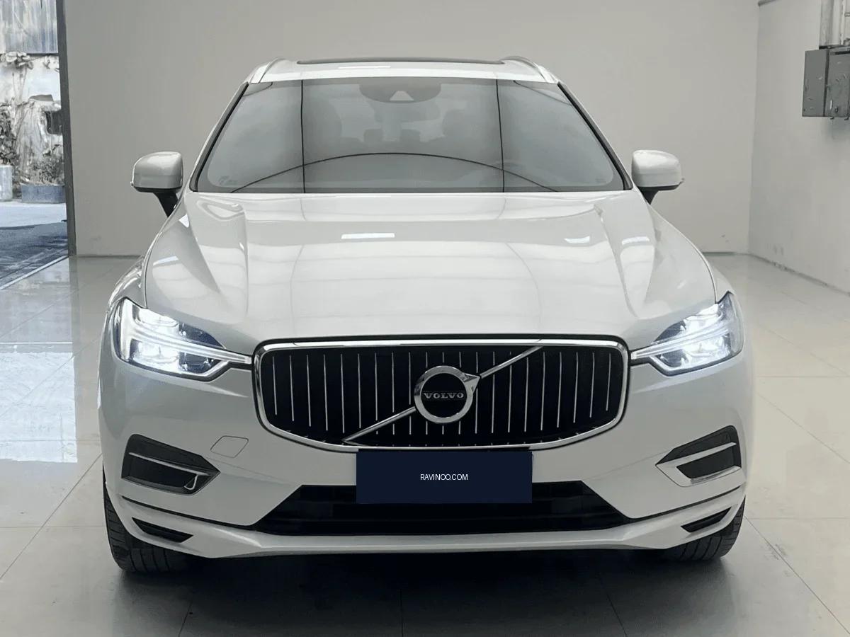 2020 Volvo XC60 — photo 1