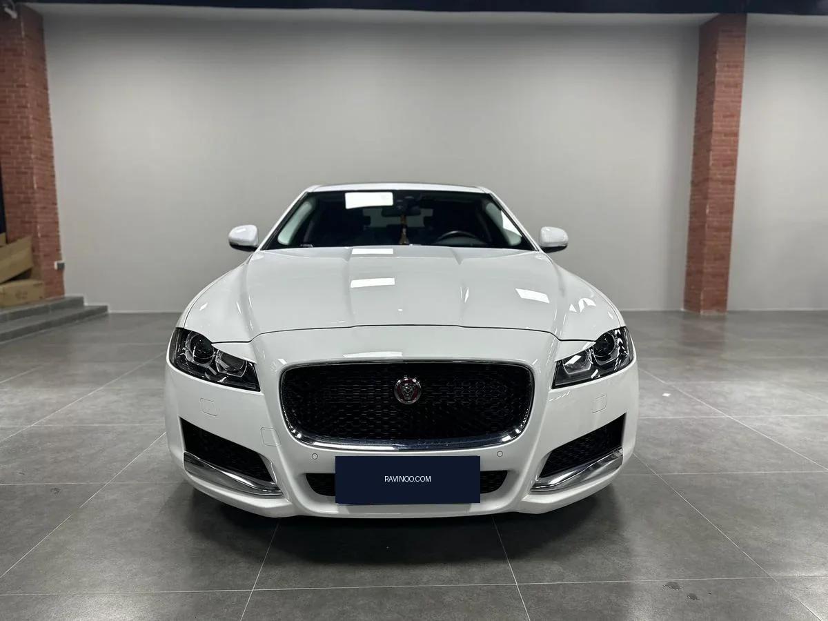 2021 Jaguar XFL — photo 1