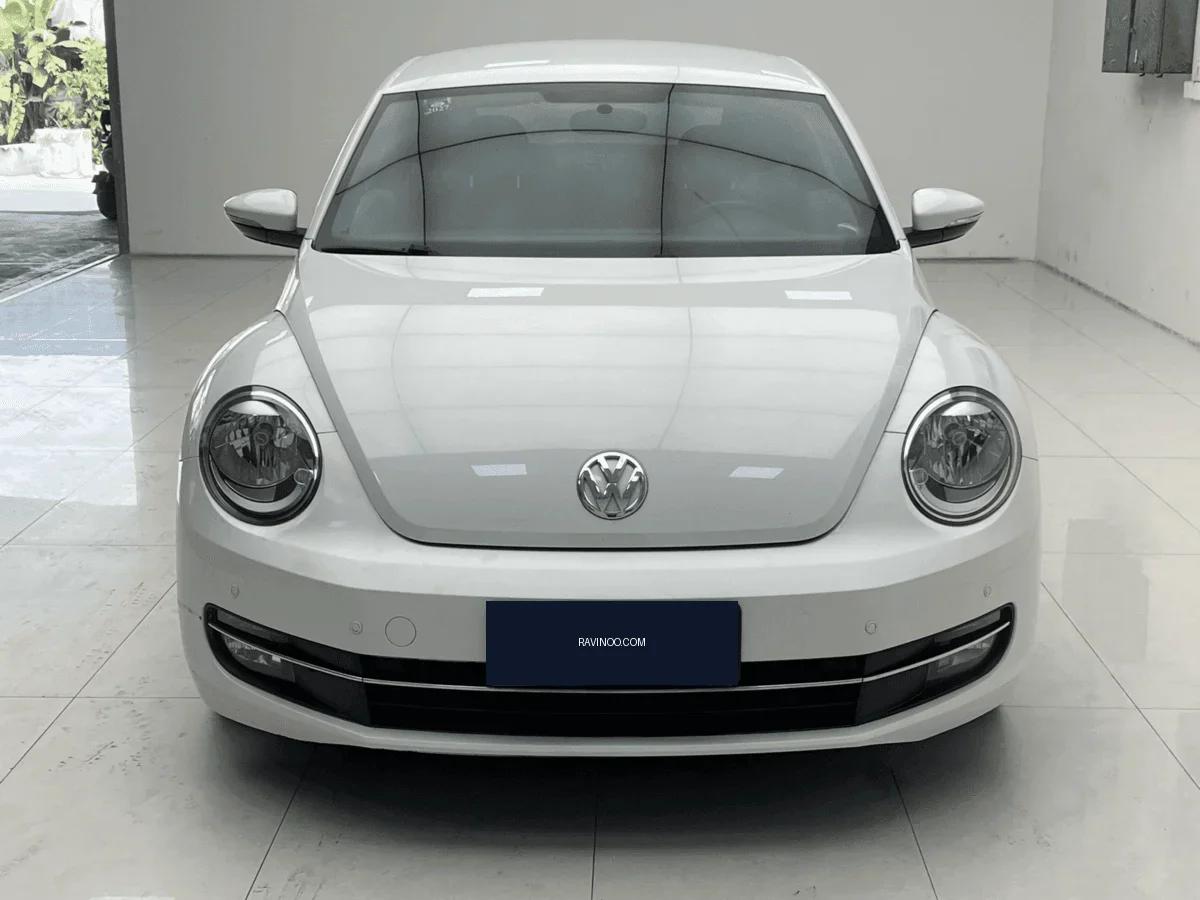 2015 Volkswagen Beetle — photo 1