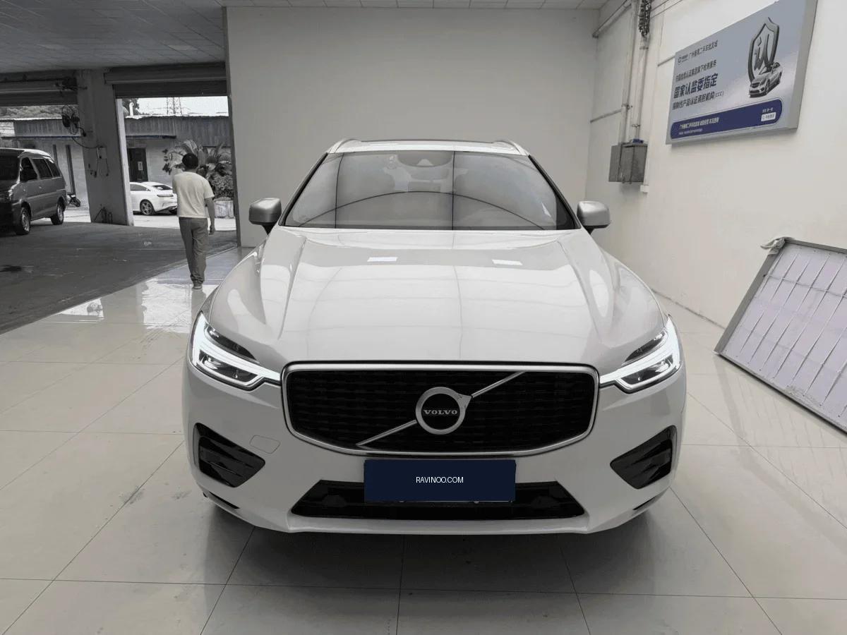2019 Volvo XC60 — photo 1