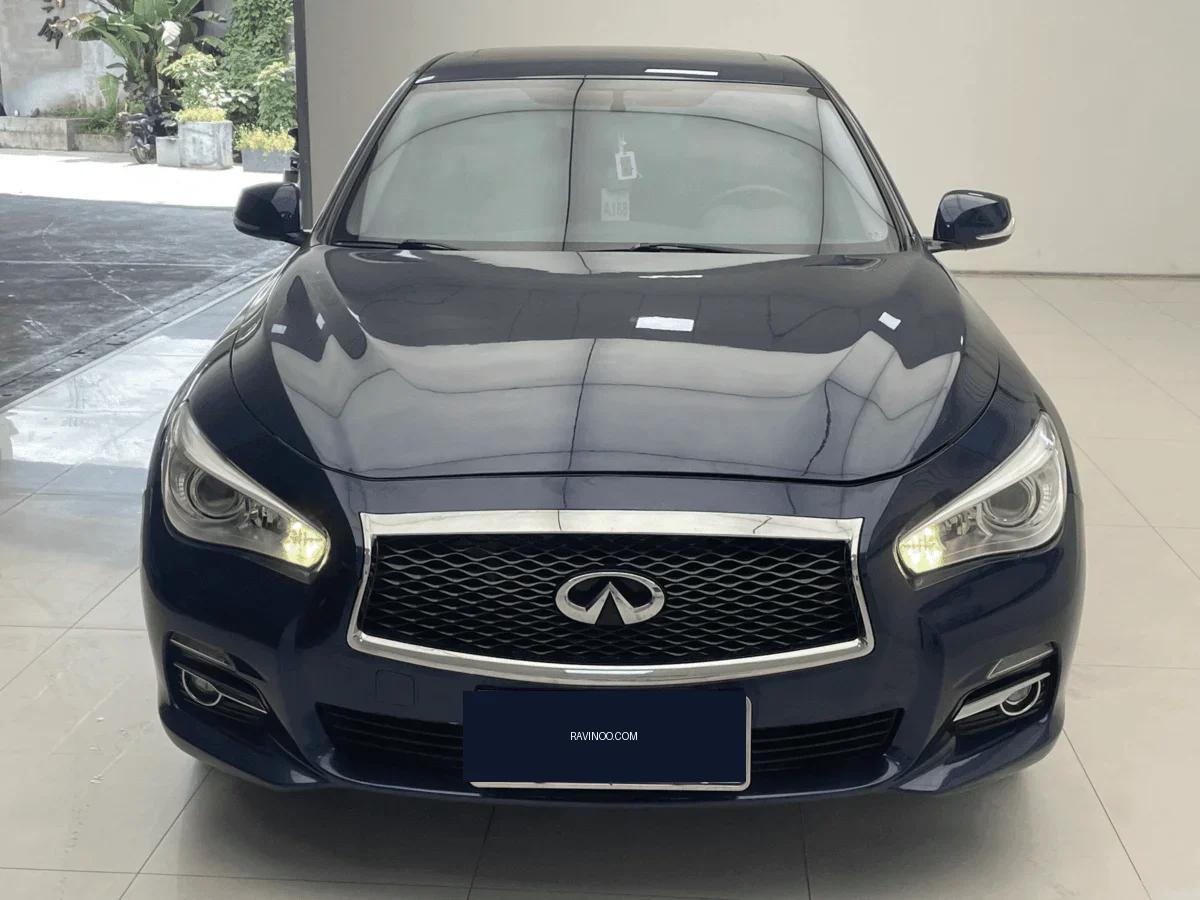 2017 Infiniti Q50L — photo 1