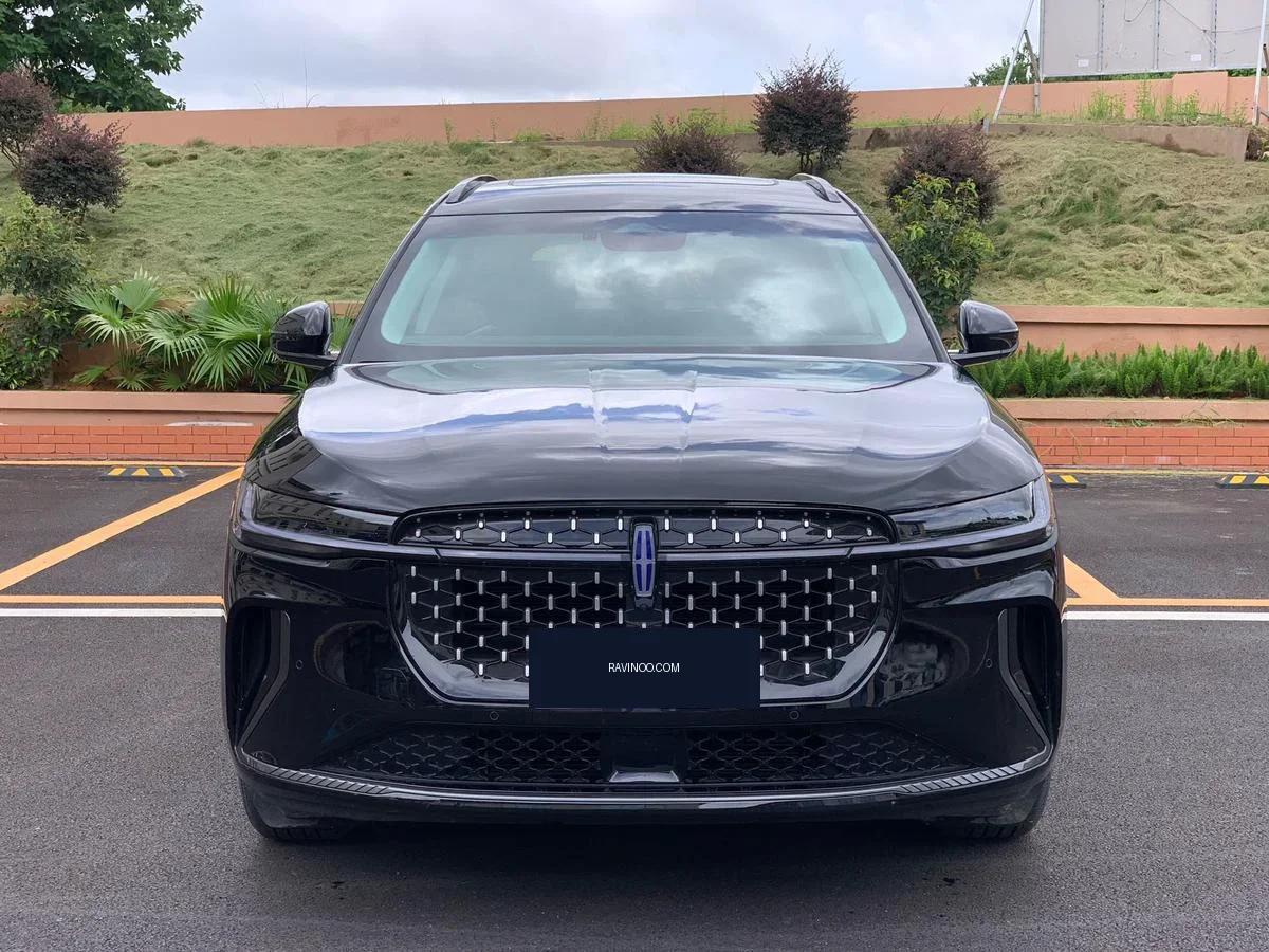 2025 Lincoln Nautilus — photo 1