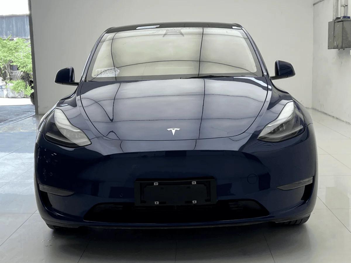 2022 Tesla Model Y — photo 1