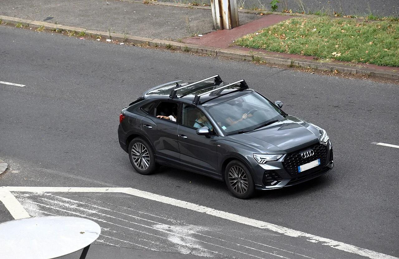 2014 Audi Q3 — photo 1