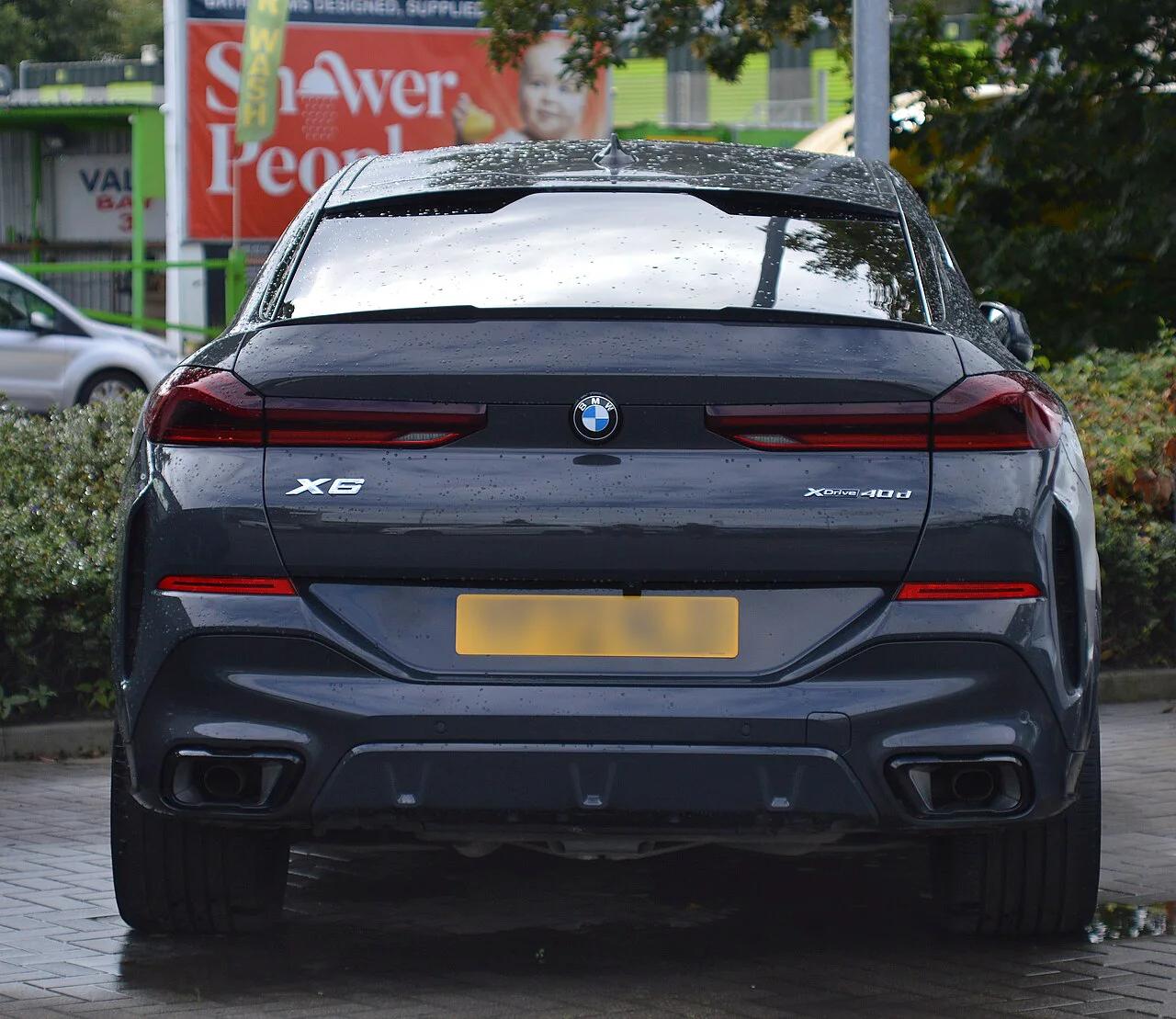 2017 BMW X6 — photo 1