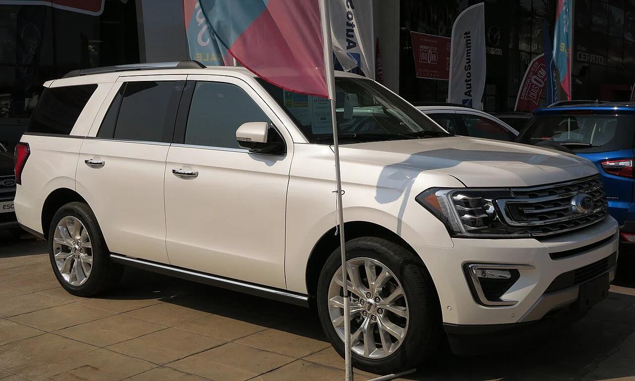 2013 Ford Expedition — photo 1