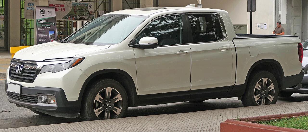 2016 Honda Ridgeline — photo 1