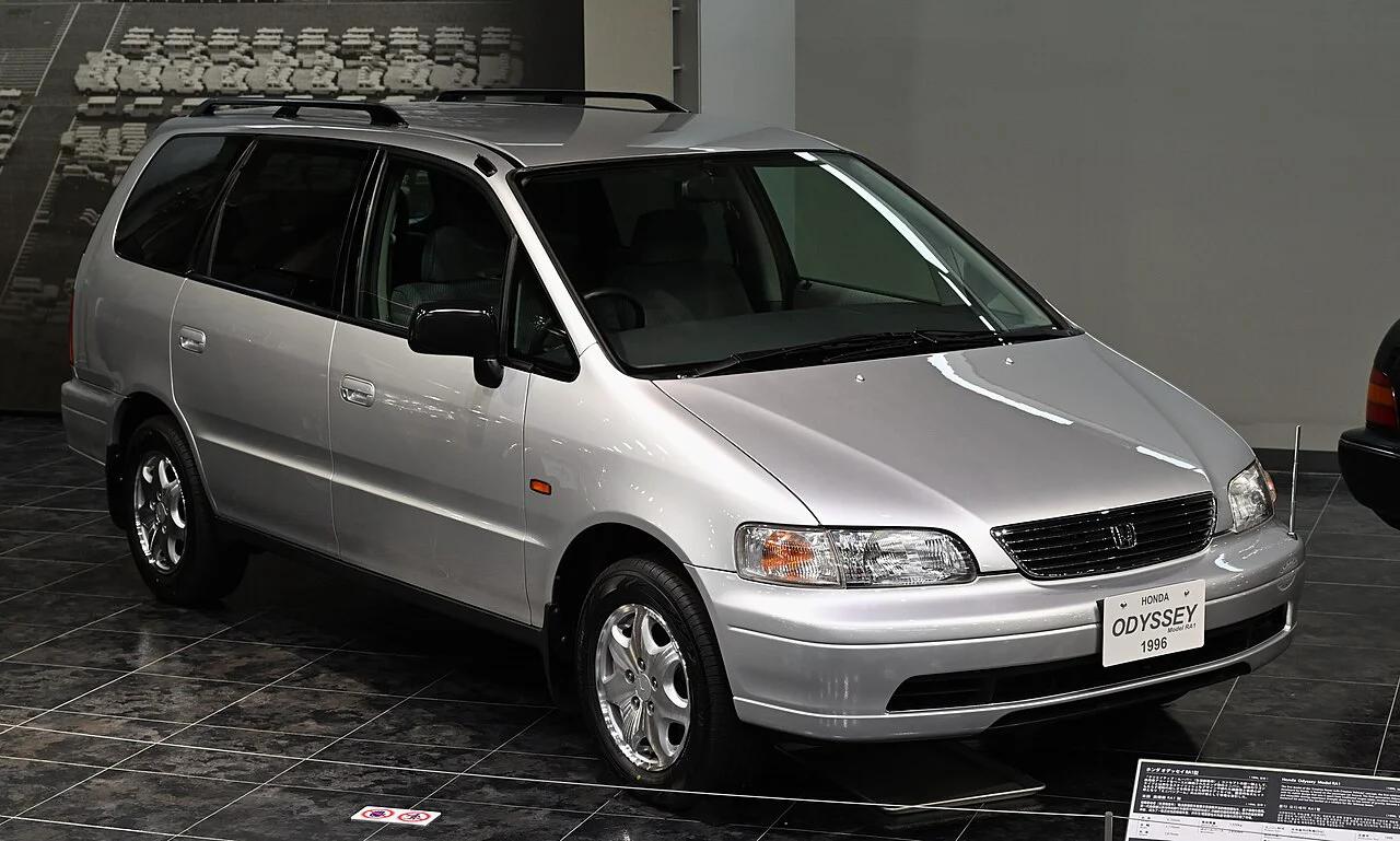 2016 Honda Odyssey — photo 1