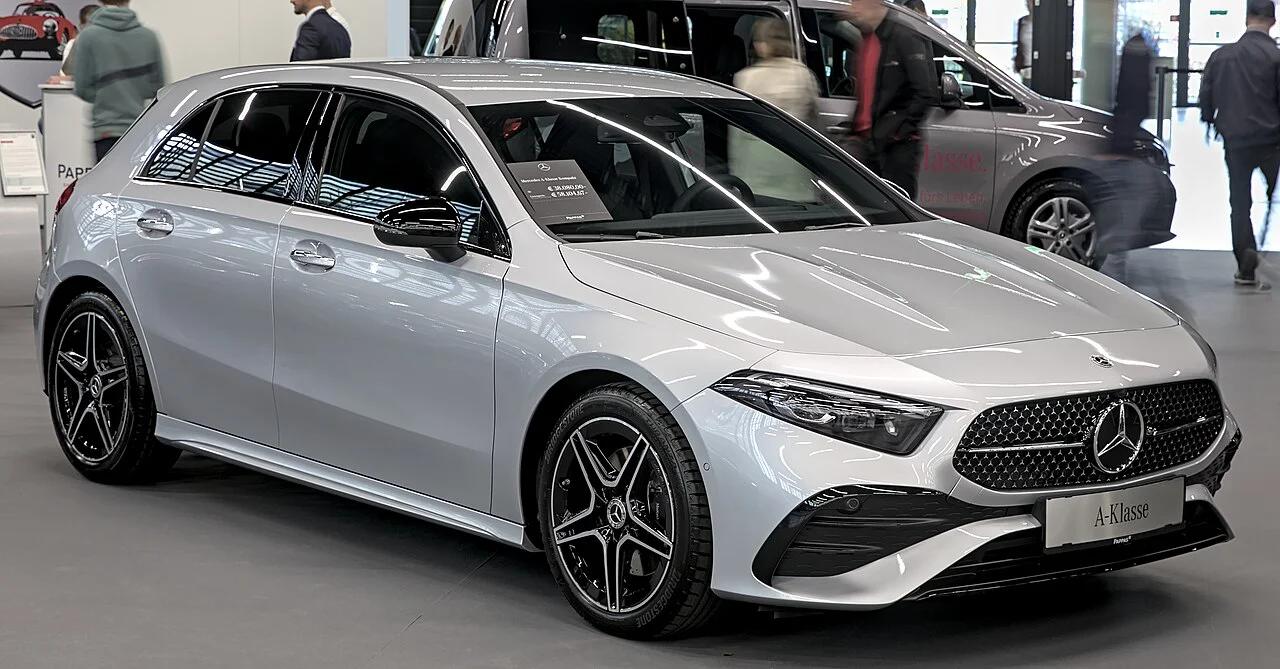 2022 Mercedes-Benz A-Class — photo 1