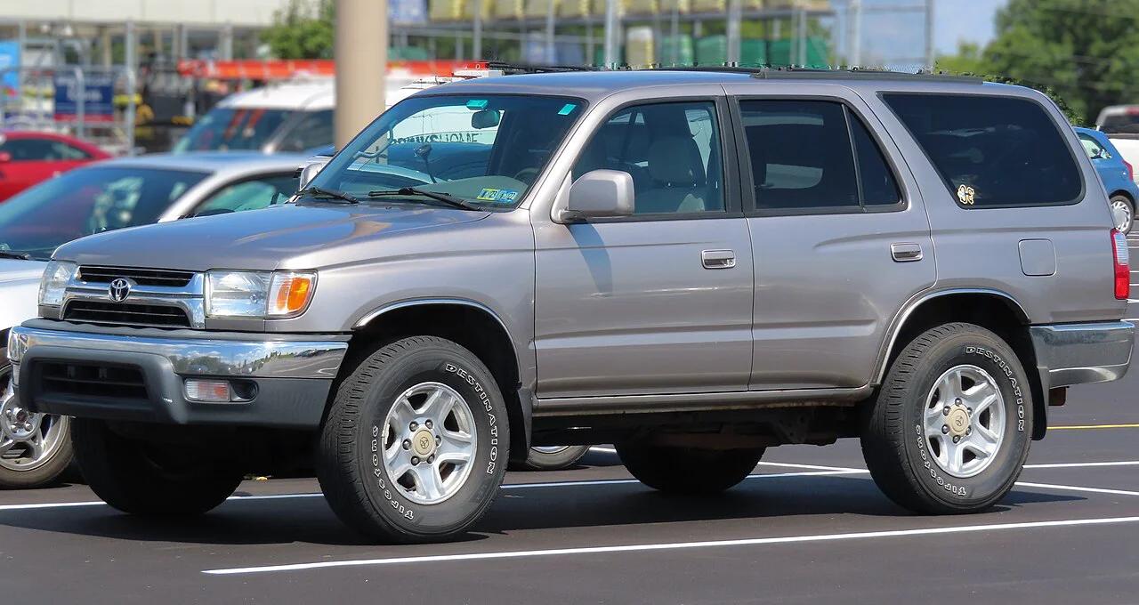 2016 Toyota 4Runner — photo 1
