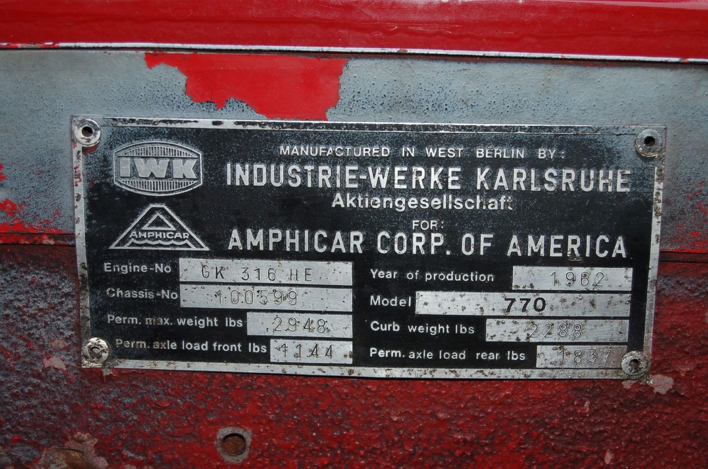 How to read a vehicle history report without a mechanic
